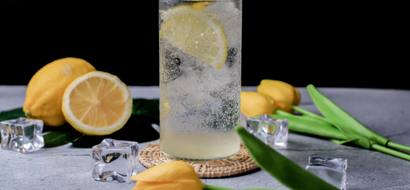 Wellhealthorganic.com:easily-remove-dark-spots-lemon-juice